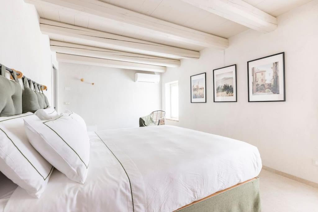 Verdeolivo 1876 - Apartments & Pool Mezzane di Sotto Extérieur photo
